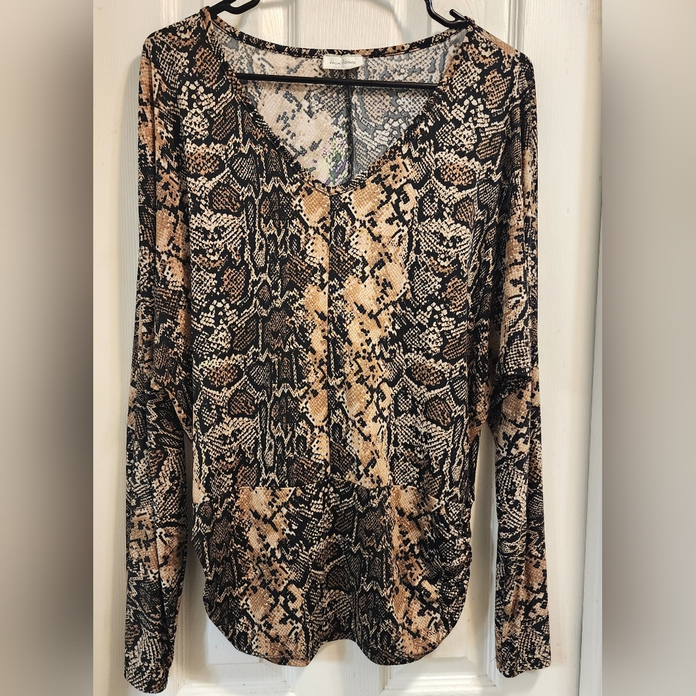 EUC Free Kisses Snake Print Silky Top